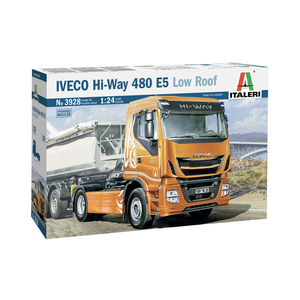 Italeri 3928 IVECO HI-WAY 480 E5 LOW ROOF 1:24 Scale Model Truck