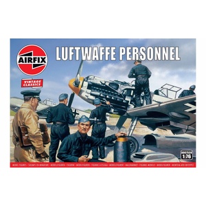 Airfix A00755V Luftwaffe Personnel 1:76 Scale Model