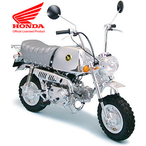 Tamiya 16031 Honda Gorilla Spring Collection 1:6 Model Motorcycle series No.31