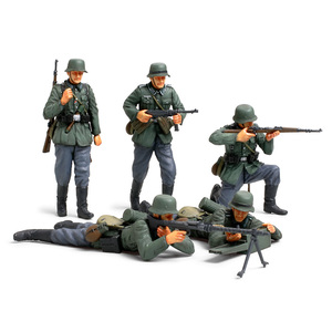 Tamiya 35293 German Infantry Set (French Campaign) 1:35 Scale Model Military Miniature Series No.293