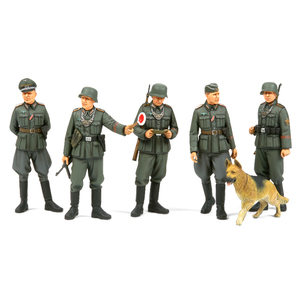 Tamiya  35320 WWII German Field Military Police Set 1:35 Scale Model Military Miniature Series No.320