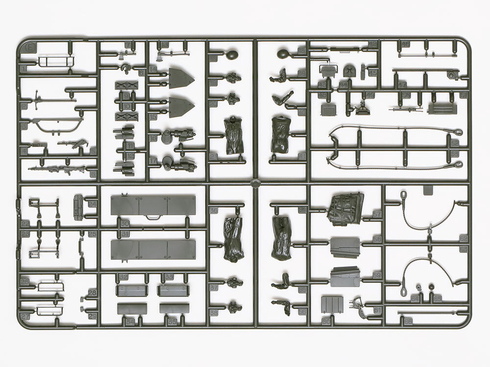Tamiya German Main Battle Tank Leopard A7V; Scale 1:35