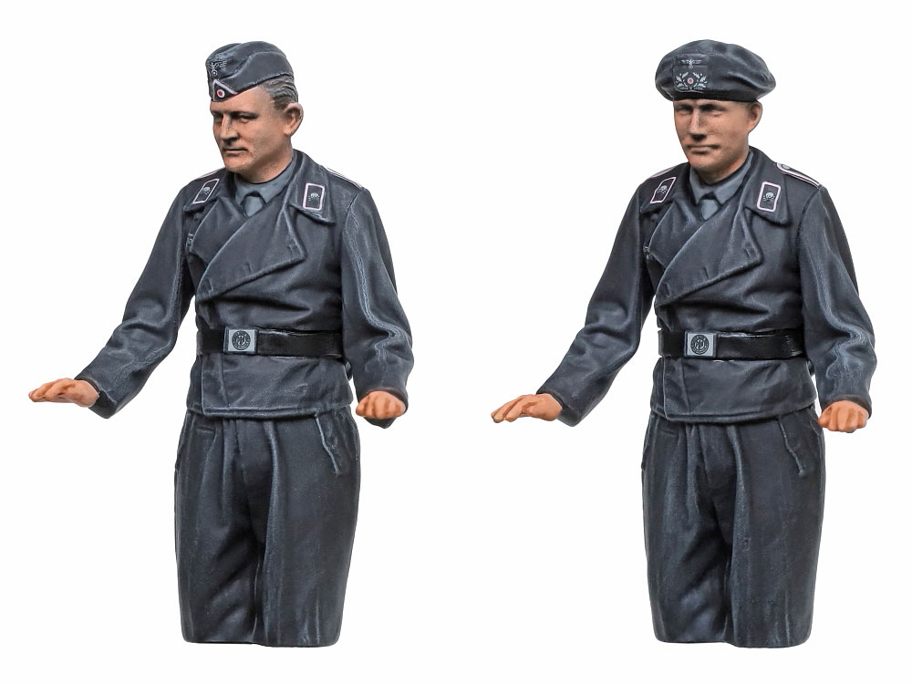Choose between a beret and a side cap for the figure. Decals are included for various emblems and insignia.