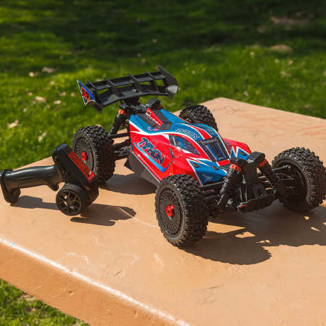 1/10 GRANITE MEGA 665 4X4 RTR  Red