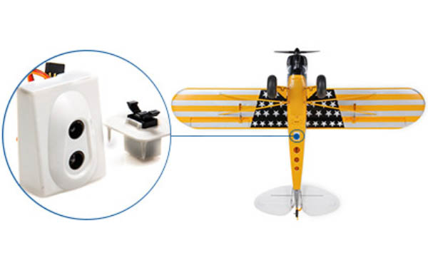 Versatile Gear Options Thick grass, gravel paths, and dirt trails; you can fly from these and many other surfaces that are impossible for most models of this size to handle. The robust landing gear uses oversized tires to absorb the bumps of rough surfaces and ensure excellent prop clearance. You can install the optional float set (HBZ7390, sold separately) using the included hardware in just a few minutes, allowing you to fly from lakes and ponds.