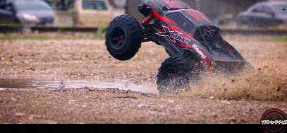 TRAXXAS X-MAXX 8s Brushless iD RTR Red X #77086-4REDX