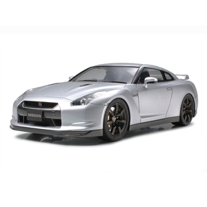 Tamiya 24300 Nissan GT-R 1/24 Scale Model Sports Car Series No.300
