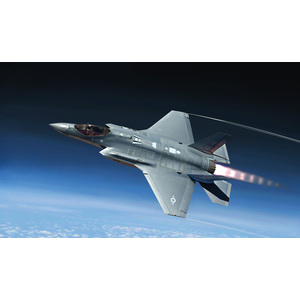Italeri 2506 F-35 A Lightning II 1/32 Scale Plastic Model Kit