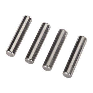 TRAXXAS 2754: Stub axle pins (4)