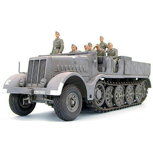 Tamiya 35239 - German 18T Heavy Half Track "FAMO" 1/35 Scale Model