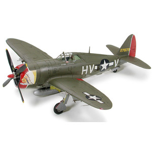 Tamiya 60769 Republic P-47D Thunderbolt® "Razorback" 1:72 Scale Model War Bird Collection no.69