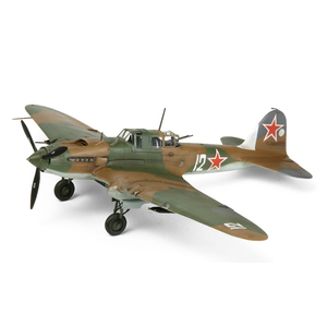 Tamiya 60781 Ilyushin IL-2 Shturmovik 1/72 Scale Model Warbird Collection No.81