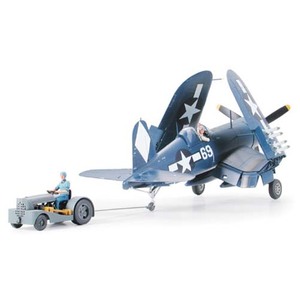 Tamiya 61085 Vought F4U-1D Corsair? w/"Moto-Tug" 1/48 Aircraft Series No.85