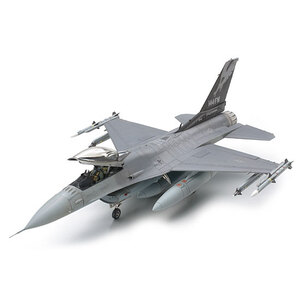 Tamiya 61101 Lockheed Martin? F-16?C [Block 25/32] Fighting Falcon? ANG 1/48 Scale Model Aircraft Series no.101