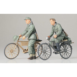 Tamiya 35240 Germans With Bicycles 1:35 Scale Model Military Miniature Series No.240 