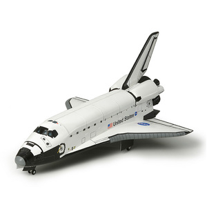 Tamiya 60402 Space Shuttle Atlantis 1:100 Scale Static Model Product 