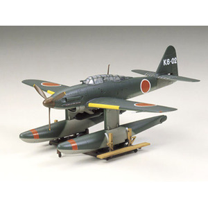 Tamiya 60737 Aichi M6A1 Seiran 1:72 Scale War Bird Collection no.37