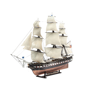 Revell 05472 U.S.S. Constitution 1:146 Scale Model