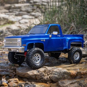 1/10 SCX10 III Base Camp 1982 Chevrolet K10 4X4 RTR Brushed Rock Crawler Blue