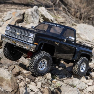 1/10 SCX10 III Base Camp 1982 Chevrolet K10 4X4 RTR Brushed Rock Crawler Black
