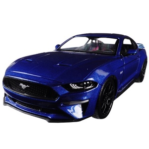 Motormax 2018 Ford Mustang GT 5.0 Blue 1/24 Scale Diecast Model - 79352 
