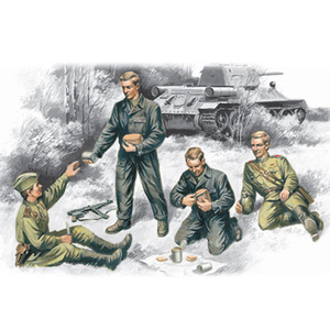 ICM 35351 Soviet Tank Crew (1943-1945) 1/35 Scale  35351