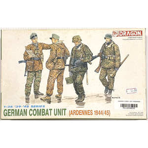 PRE-OWNED - Dragon 6002 - German Combat Unit 1:35 Scale Model Plastic Kit