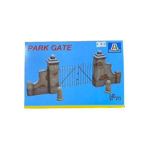 PRE-OWNED - Italeri 412 - Park Gate 1:35 Scale Plastic Model Kit