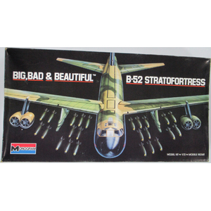 PRE-OWNED - Monogram - Big, Bad & Beautiful B-52 Stratofortress 1:72 Scale Model Plastic Kit #PO-MON5709