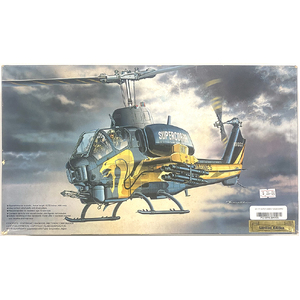 PRE-OWNED - MRC BA105 - AH-1T+ Gold Cobra 1:35 Scale Model Plastic Kit