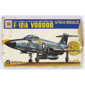 PRE-OWNED - Otaki - F-101A Voodoo 1:144 Scale Model Plastic Kit #PO-OTAA150