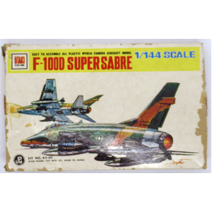 PRE-OWNED - Otaki - F-100D Supersabre 1:144 Scale Model Plastic Kit #PO-OTAA250