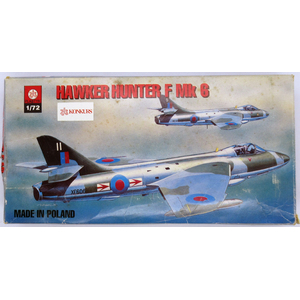 PRE-OWNED - Plastyk - Hawker Hunter F Mk 6 1:72 Scale Model Plastic Kit #PO-PLAS007