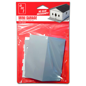 AMT 1361 Mini Garage Snap 1/64 Scale Plastic Model Kit