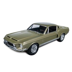 AMT 634 1968 Shelby Civilian Car GT500 1/25 Scale Model Kit