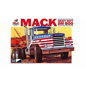 MPC 1/25 Mack DM800 Semi Tractor Plastic Model Kit #MPC899