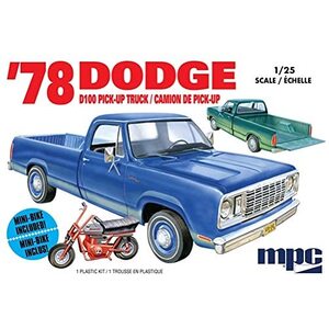 MPC 1978 Dodge D100 Custom Pickup (2T) 1/25 Scale Model Kit R2MPC901