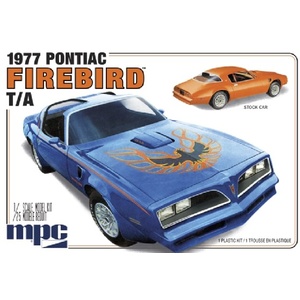 MPC 916 1977 Pontiac Firebird T/A 1:25 Scale Model Kit