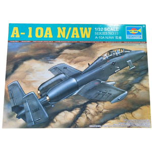 Trumpeter 02215 A-10A N/AW (experimental two-seat) 1/32 Scale Plastic Model Kit