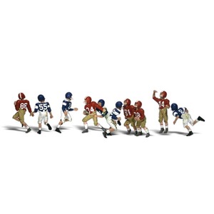Youth Football Players - HO Scale #WS-A1895